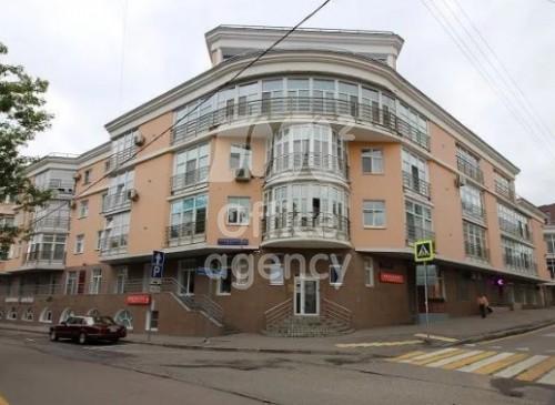 Жилой дом "Большой Дровяной переулок, 18" – фото объекта